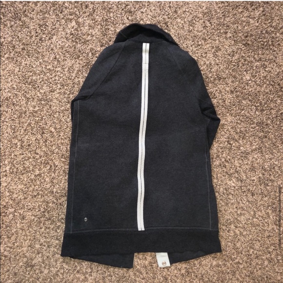 Lululemon Yin Yang Jacket - Picture 7 of 8